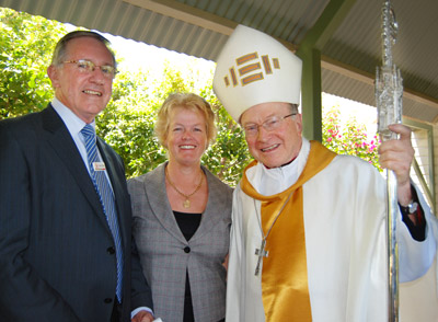 Keith Campbell, Dorothy Pratt, Archbishop Bathesby